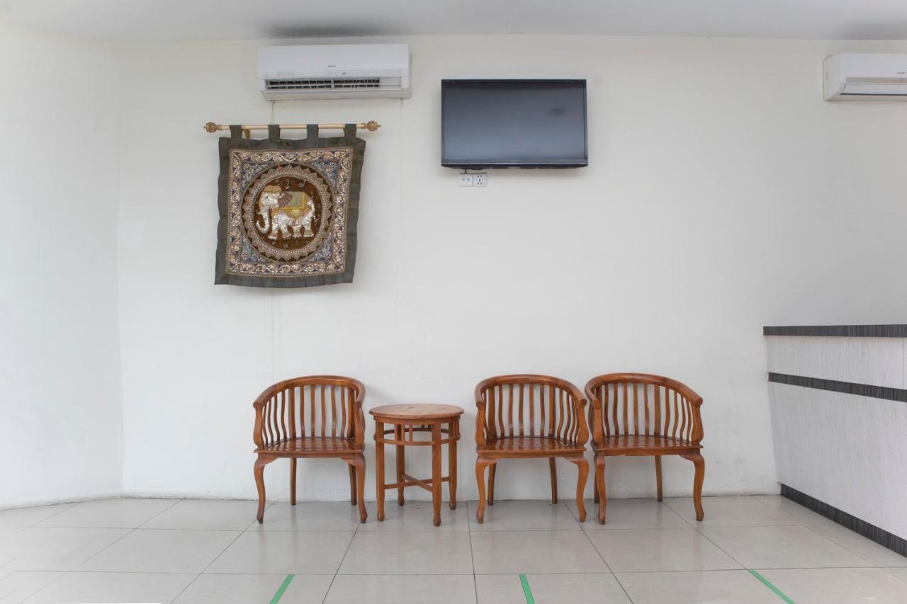 Oyo 90251 Hotel Malaysia 시부 외부 사진