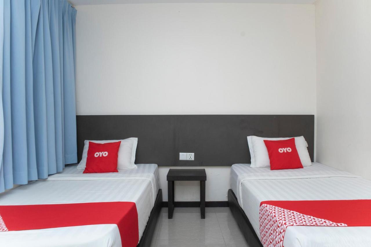 Oyo 90251 Hotel Malaysia 시부 외부 사진